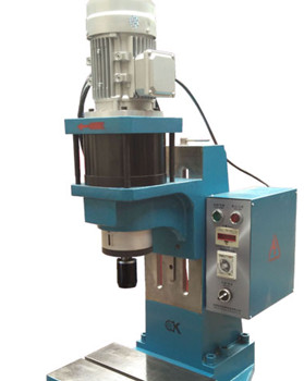 鉚接機(jī)鉚接前鉚釘?shù)臒崽幚?/></p><p>　　鉚接機(jī)是比較常見的機(jī)械設(shè)備，它可以實(shí)現(xiàn)多種鉚接工藝，很多鉚接恭喜需要鉚釘來輔助，在正式鉚接之前，有些鉚接工藝是不需要鉚釘進(jìn)行預(yù)先熱處理，直接就可以用來鉚接，但是有些工藝需要在鉚接之前進(jìn)行熱處理。</p><p>　　目前，大部分的鉚接工藝是不需要進(jìn)行熱處理的。如果需要進(jìn)行熱處理，有哪些熱處理的方法呢?今天我們來介紹一下兩種熱處理的處理方式。</p><p>　<strong>　1.鉚釘?shù)能浕療崽幚?/strong></p><p>　　鉚釘材料為碳鋼或者低碳鋼、中碳鋼、合金結(jié)構(gòu)鋼，在鉚接之前需要做軟化熱處理，具體的方式就是使用高溫回火或者退火的方式來達(dá)到軟化的目的。</p><p>　　不過有些低合金但是強(qiáng)度比較高的鋼材，使用完全退火并沒有很好的軟化效果，則需要采用等溫球化退火，像馬氏體時(shí)效鋼在進(jìn)行軟化處理的時(shí)候需要進(jìn)行固溶處理。在進(jìn)行軟化處理之后，需要進(jìn)行全面切削加工坯料，</p><p>　　<strong>2.坯料的預(yù)強(qiáng)化熱處理</strong></p><p>　　也有一些工件在鉚接的時(shí)候，因?yàn)殂T釘淬火后出現(xiàn)變形，或者因?yàn)樵O(shè)備本身?xiàng)l件有限，不方便進(jìn)行強(qiáng)化處理，這個(gè)時(shí)候就需要對坯料的預(yù)強(qiáng)化熱處理。鉚釘在進(jìn)行預(yù)強(qiáng)化熱處理的之前，需要確保材料能夠旋壓成形。通常使用調(diào)質(zhì)或正火的方法。</p><p>　　總而言之，鉚接機(jī)鉚接前鉚釘?shù)臒崽幚矸椒ㄖ饕袃煞N，一種是鉚釘?shù)能浕療崽幚恚€有一種是坯料的預(yù)強(qiáng)化熱處理，你學(xué)會了嗎?</p></div>
      <div   id=