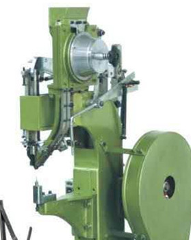 哪些因素會影響到鉚接機價格和質(zhì)量？