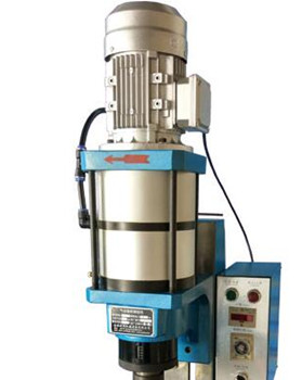 怎么設置徑向鉚接機的鉚接時間？